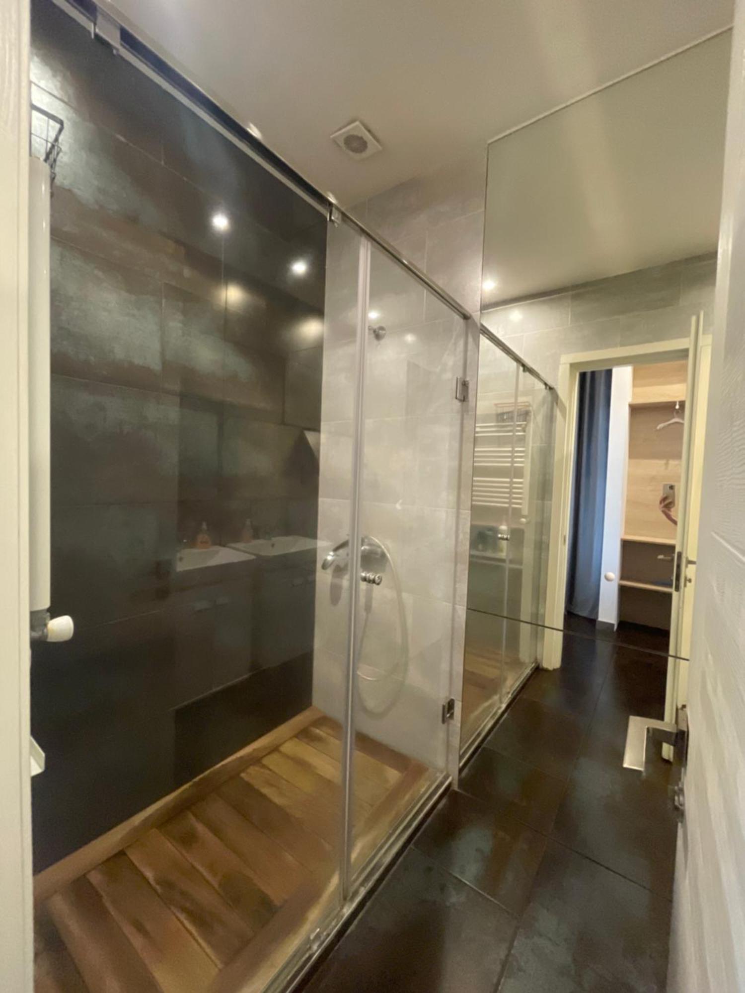 Metro Apartment エレバン エクステリア 写真